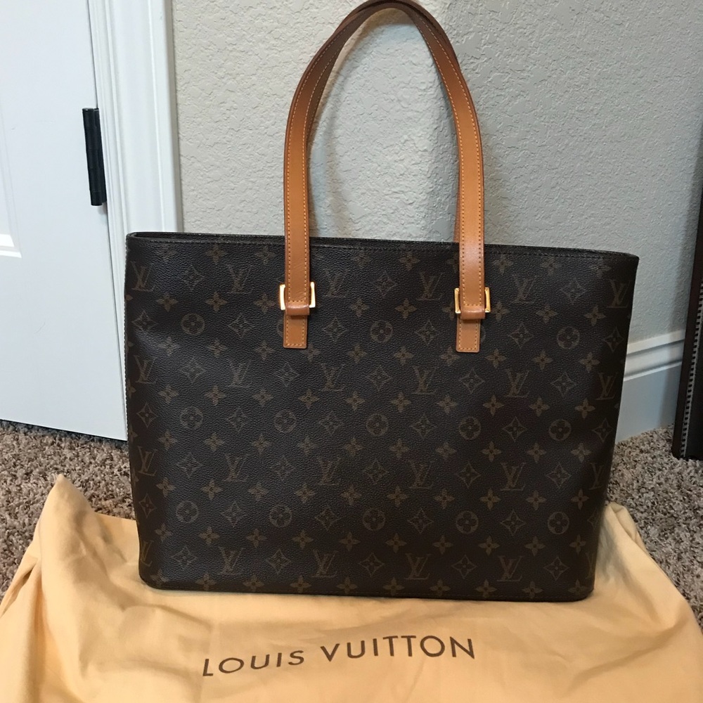 SOLD...Louis Vuitton Luco Tote authentic - Picture 1 of 8